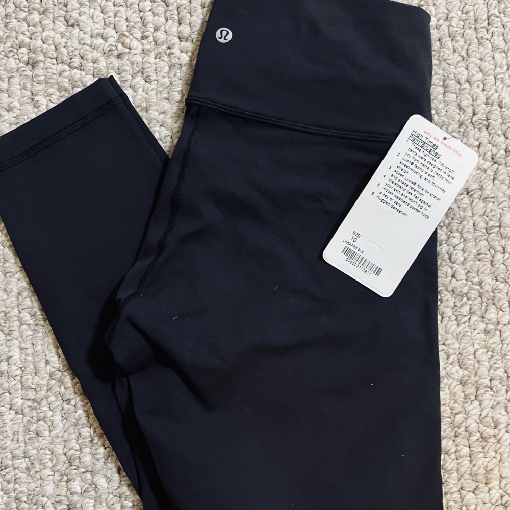 *NWT* Lululemon High Times 7/8 Legging